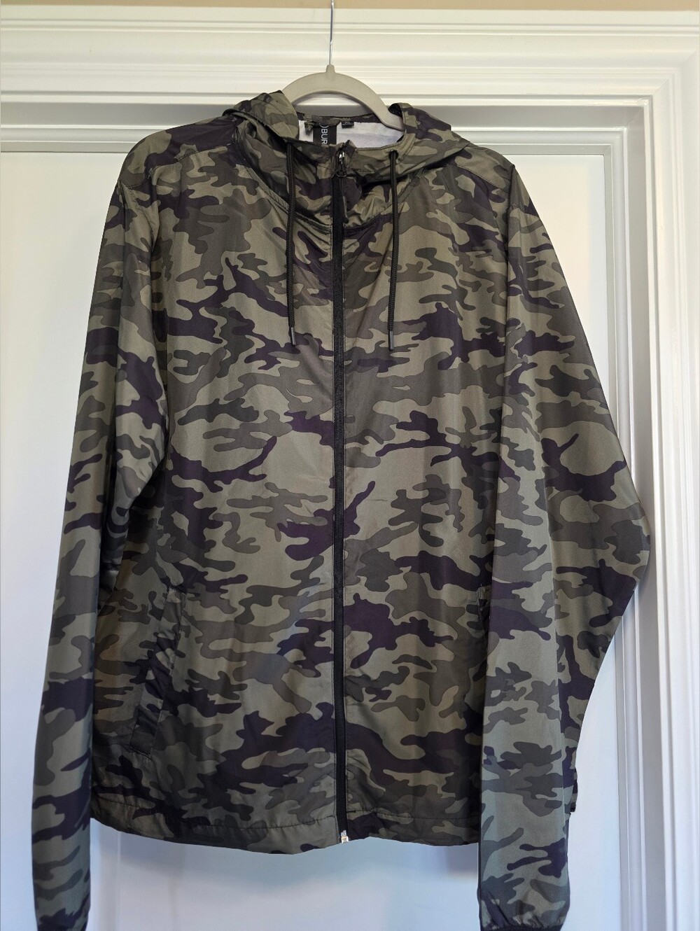 NWT Burnside Stormbreaker Camouflage Windbreaker Jacket - Size XL